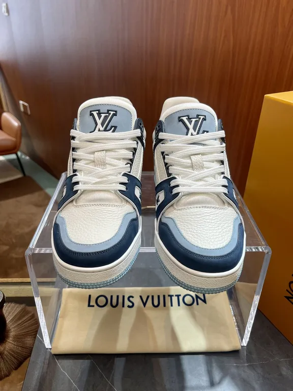 Louis Vuitton Shoe 